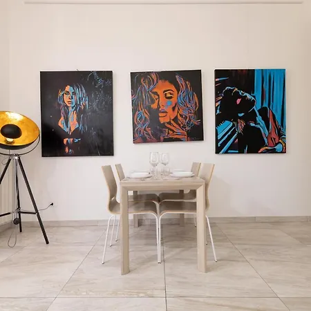 Mombello 50 - Center Апартаменти Санремо