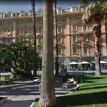 Mombello 50 - Center * Sanremo