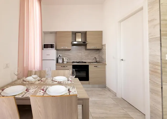 Mombello 50 - Center *